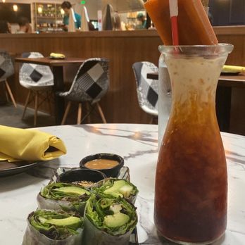 Kin Long Beach - Thai Iced Tea, Avocado Roll - Thai Near Me - Long Beach, California
