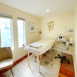 Coastal Colon Hydrotherapy