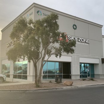 Sky Zone Trampoline Park - Trampoline Parks Near Me - Las Vegas, Nevada Sky Zone Trampoline Park - Trampoline Parks Near Me - Las Vegas, Nevada