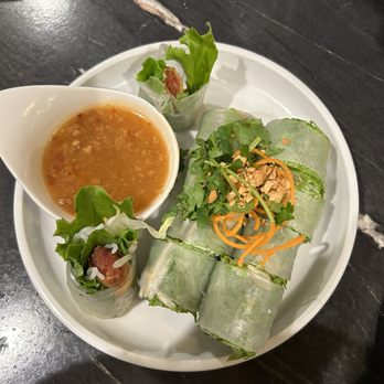 Pho Momma - Pork Sausage with Crispy Layers Roll - Noodles Near Me - Sacramento, California Pho Momma - Pork Sausage with Crispy Layers Roll - Noodles Near Me - Sacramento, California
