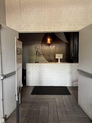 Summit Grill by null