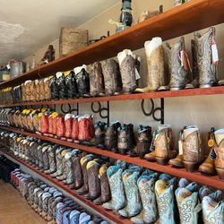 L5S Outfitters - Boot Rack