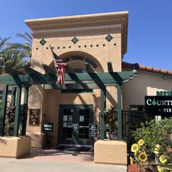 Burbank Tennis Center - Tennis center