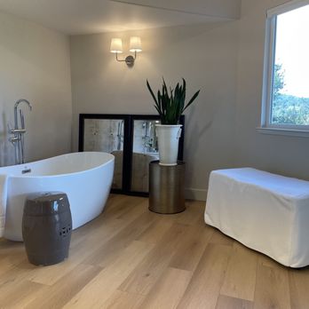Floor & Decor - The after - no more steps going up to a big tub. 100% waterproof LVP flooring from Floor and Decor. - Home Decor Near Me - San Leandro, California Floor & Decor - The after - no more steps going up to a big tub. 100% waterproof LVP flooring from Floor and Decor. - Home Decor Near Me - San Leandro, California