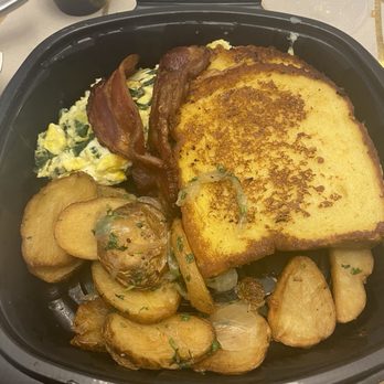 Eggspectation - Charlotte - Eggstravaganza with spinach added to eggs - Breakfast & Brunch Near Me - Charlotte, North Carolina Eggspectation - Charlotte - Eggstravaganza with spinach added to eggs - Breakfast & Brunch Near Me - Charlotte, North Carolina