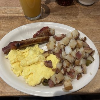 Jacks N Joe - JNJ Potatoes Two Eggs sausage bacon - Breakfast & Brunch Near Me - Los Angeles, California Jacks N Joe - JNJ Potatoes Two Eggs sausage bacon - Breakfast & Brunch Near Me - Los Angeles, California
