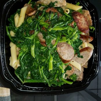 La Pizzeria - Huge portions of rappini and Italian sausage - Italian Near Me - Margate, Florida La Pizzeria - Huge portions of rappini and Italian sausage - Italian Near Me - Margate, Florida