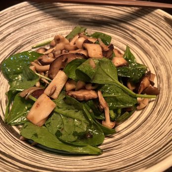 Kinjiro - Spinach with mushrooms - Izakaya Near Me - Los Angeles, California