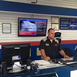 Eccles Auto Service - Uptown Eccles Auto Service