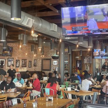 Lo-Lo's Chicken & Waffles - Southern Near Me - Phoenix, Arizona