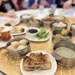 Crown Seafood Restaurant