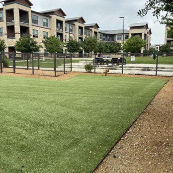 Windsor Lakeyard District - Dog park - Apartments Near Me - The Colony, Texas Windsor Lakeyard District - Dog park - Apartments Near Me - The Colony, Texas