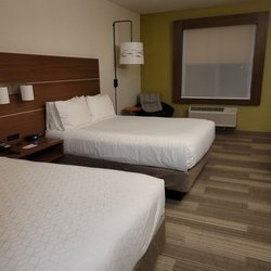 Holiday Inn Express & Suites Albany