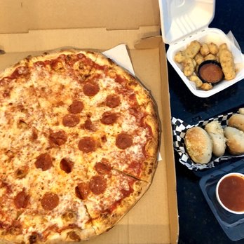 Fentoni’s Pizzeria - Pizza Near Me - Carolina Beach, North Carolina