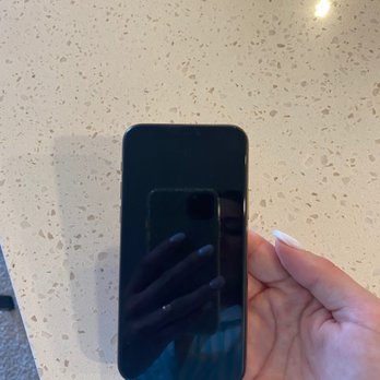 Service Apple - The screen was totally crashed, now it's new. - Mobile Phone Repair Near Me - Los Angeles, California