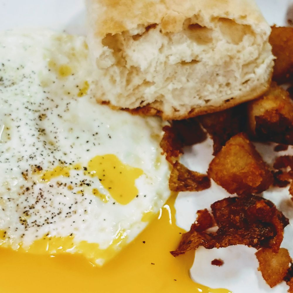 SISTER’S FAMILY RESTAURANT 16 Photos & 39 Reviews American