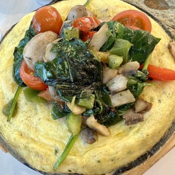 Sweet Maple - Gardena Soufflegg is topped with fresh veggies - Breakfast & Brunch Near Me - Cupertino, California