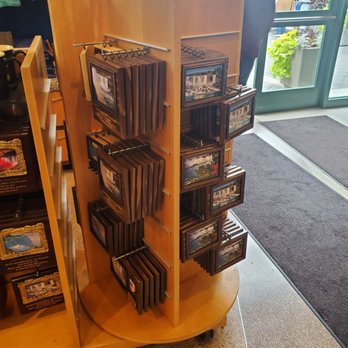 Barnes & Noble - Bookstores Near Me - Niagara Falls, New York