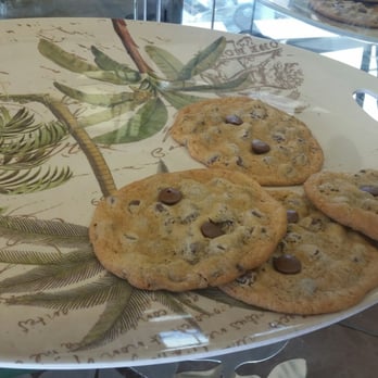 Pastry Paradise - Chocolate chips cookies. - Bakeries Near Me - Mansfield, Texas Pastry Paradise - Chocolate chips cookies. - Bakeries Near Me - Mansfield, Texas