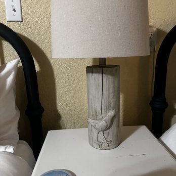 Lakeview Lodge - Cute decor - Hotels Near Me - Harrison, Idaho Lakeview Lodge - Cute decor - Hotels Near Me - Harrison, Idaho