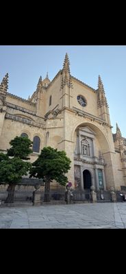 Catedral de Segovia by null