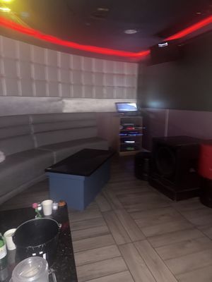 City Night KTV Karaoke Bar & Café by null