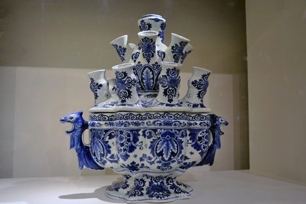 Royal Delft by null