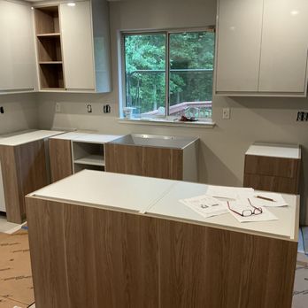 Mimosa Kitchen And Bath - Modern style slab door cabinets - Flooring Near Me - Ellicott City, Maryland Mimosa Kitchen And Bath - Modern style slab door cabinets - Flooring Near Me - Ellicott City, Maryland