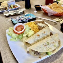 Tostada Regia - I-10 East - Ordered chicken tacos received fajita