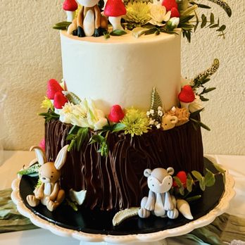 Lesley's Creative Cakes - Woodland themed baby shower cake - Bakeries Near Me - MESA, Arizona Lesley's Creative Cakes - Woodland themed baby shower cake - Bakeries Near Me - MESA, Arizona