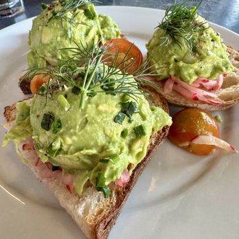 Zinc Cafe & Bar - Beer, Wine & Spirits Near Me - Corona Del Mar, California
