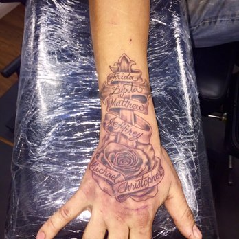 Modern Ink Tattoo & Piercing Studio - Tattoo Near Me - South Gate, California