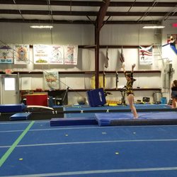 Above The Bar Gymnastics Academy - Open gym
