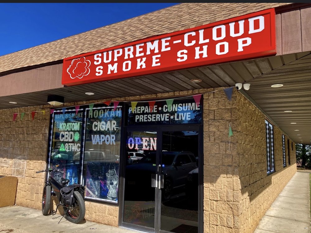 SUPREME CLOUD SMOKE SHOP Updated October 2024 777 Washington Rd