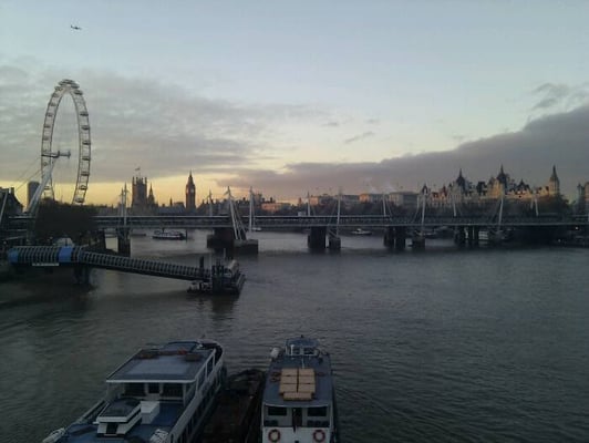 Waterloo Bridge by null