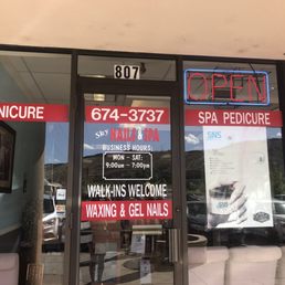 Everyone is so nice there and they do great work! $25 pedicures are more than worth it! Everyone is so nice there and they do great work! $25 pedicures are more than worth it!