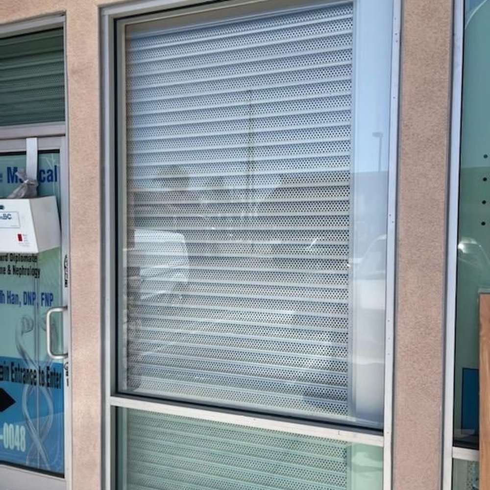 Toro's 24/7 Glass Replacement - Finished work - tempered glass for commercial window - Windows Installation Near Me Toro's 24/7 Glass Replacement - Finished work - tempered glass for commercial window - Windows Installation Near Me