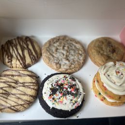 Hazelnut, oatmeal, Oreo confetti, chocolate chip, birthday cake