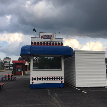Jimmy T's Soft Serve - Jimmy T's from the side - Ice Cream & Frozen Yogurt Near Me - Fredericksburg, Virginia