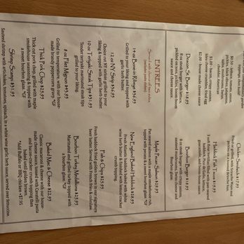 Deacon Street - Whiskey Bars Near Me - North Conway, New Hampshire