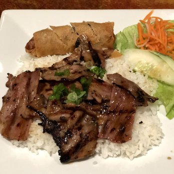 Pho 1 Grill - Broken rice with pork and egg roll - Vietnamese Near Me - Henrico, Virginia