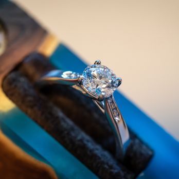 Or Diamond - Ring in ring box! - Jewelry Near Me - San Jose, California