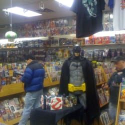 Warp 3 Comics and Games