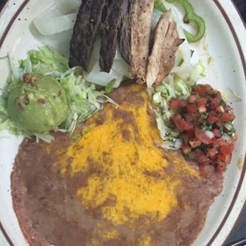 Tita's Mexican Restaurant - Beef and Chicken Fajitas - Mexican Near Me - Sweetwater, Texas