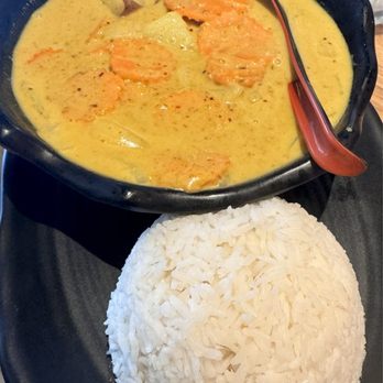 Silk Elephant - Beef Yellow Curry (GF) - Thai Near Me - Ankeny, Iowa