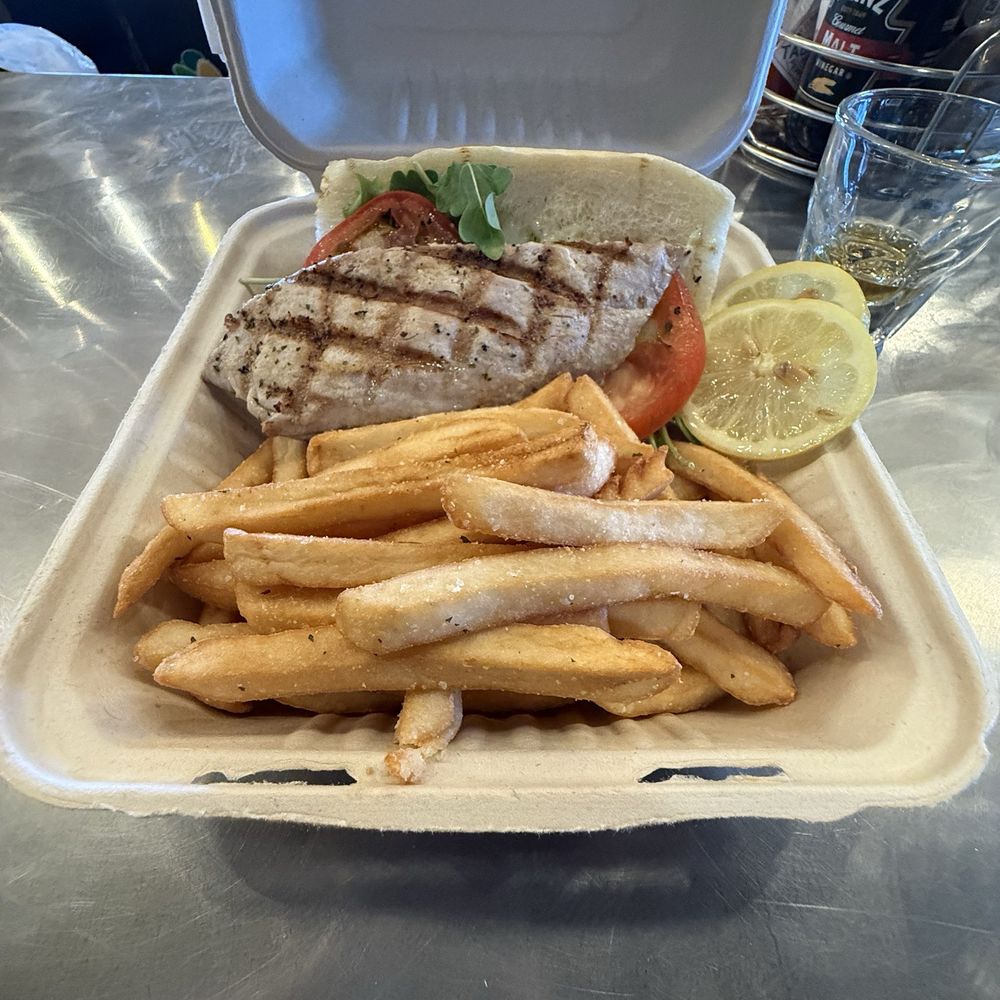 Nico's Pier 38 - My juicy Ahi Sandwich! Yummy - Seafood Near Me - Honolulu, Hawaii