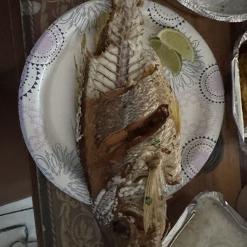 Fresh Florida Fisheries - Yellow tail, whole cleaned, and fried - Seafood Markets Near Me - Miami, Florida
