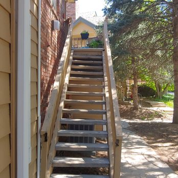 Mastino Management - These stairs are detached and lean to the right. - Homeowner Association Near Me - Parker, Colorado Mastino Management - These stairs are detached and lean to the right. - Homeowner Association Near Me - Parker, Colorado
