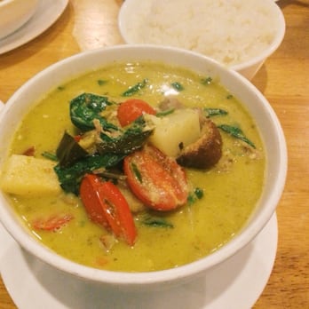 SriPraPhai Thai Restaurant - Duck Curry - Thai Near Me - Woodside, New York SriPraPhai Thai Restaurant - Duck Curry - Thai Near Me - Woodside, New York