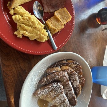 D'Cracked Egg - Breakfast & Brunch Near Me - Tupelo, Mississippi